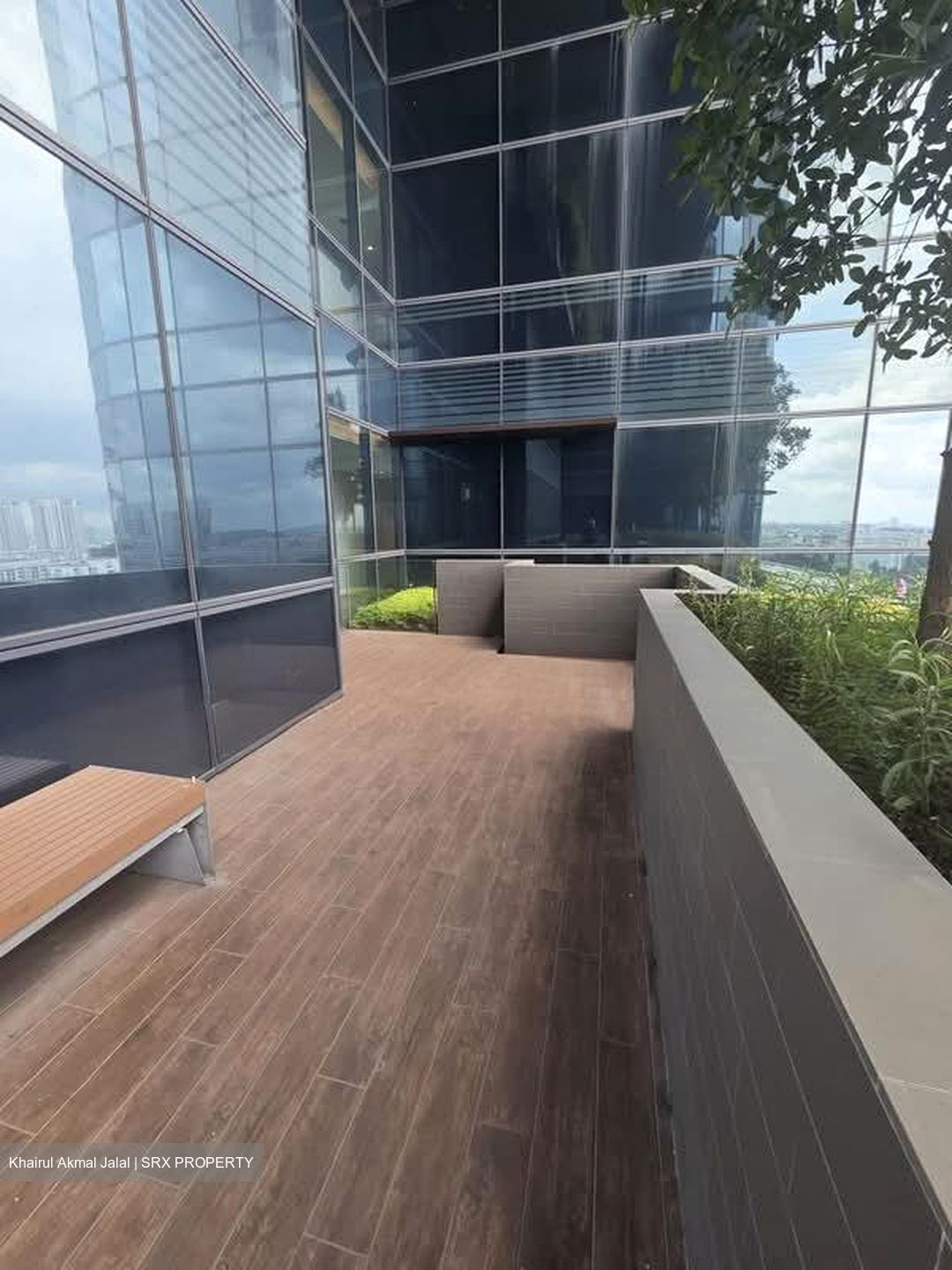 Woods Square (D25), Office #572115521